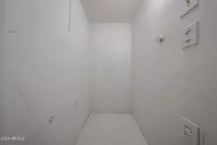 2816 N 33rd Pl, Phoenix, AZ 85008 - Photo 20