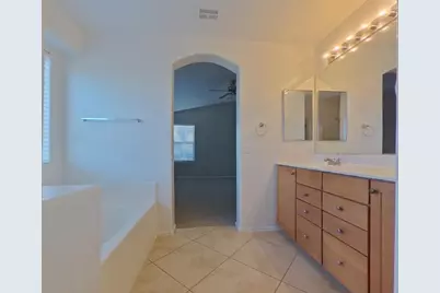 25768 W Victory Street, Buckeye, AZ 85326 - Photo 4