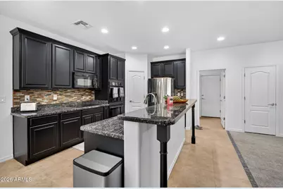 16739 W Lariat Lane, Surprise, AZ 85387 - Photo 4