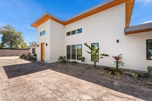 8621 E Indian Bend Rd, Scottsdale, AZ 85250 - Photo 4