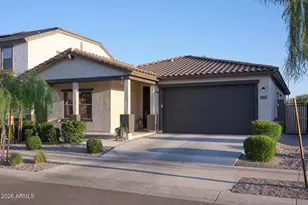 3053 W Straight Arrow Ln, Phoenix, AZ 85083 - Photo 24