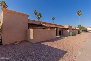 615 N Arrowhead Dr, Chandler, AZ 85224 - Photo 2