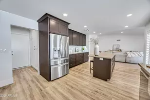 8111 N 18th Way, Phoenix, AZ 85020 - Photo 8