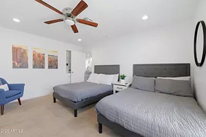 915 W Loughlin Drive, Chandler, AZ 85225 - Photo 10