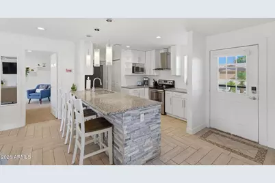 915 W Loughlin Drive, Chandler, AZ 85225 - Photo 4