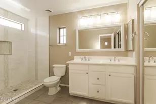 1346 E Dunbar Dr, Phoenix, AZ 85042 - Photo 10