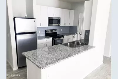 5302 E Van Buren Street #Unit 1046, Phoenix, AZ 85008 - Photo 4