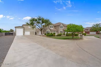 17718 E San Carlos Way, Gilbert, AZ 85298 - Photo 4