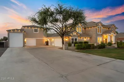 17718 E San Carlos Way, Gilbert, AZ 85298 - Photo 18