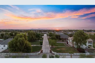 17718 E San Carlos Way, Gilbert, AZ 85298 - Photo 8