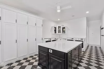 17718 E San Carlos Way, Gilbert, AZ 85298 - Photo 48
