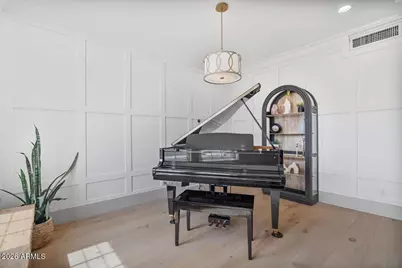 17718 E San Carlos Way, Gilbert, AZ 85298 - Photo 16