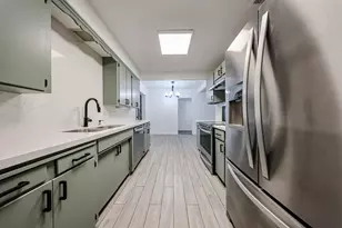 2816 N 33rd Pl, Phoenix, AZ 85008 - Photo 10