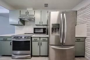 2816 N 33rd Pl, Phoenix, AZ 85008 - Photo 8