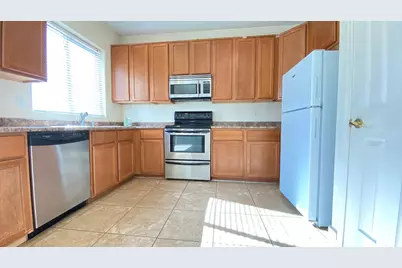 7425 W Crown King Road, Phoenix, AZ 85043 - Photo 12