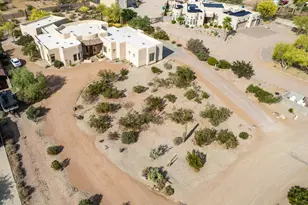 10034 E Indigo St, Mesa, AZ 85207 - Photo 36