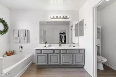 388 E Harold Drive, San Tan Valley, AZ 85140 - Photo 24