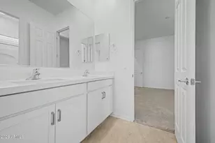22661 E Starflower Dr, Queen Creek, AZ 85142 - Photo 12