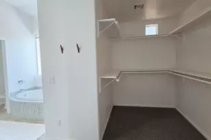 933 W Mercer Ln, Phoenix, AZ 85029 - Photo 36