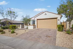 5656 N 87th Dr, Glendale, AZ 85305 - Photo 2