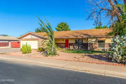 1626 E Garnet Avenue, Mesa, AZ 85204 - Photo 2