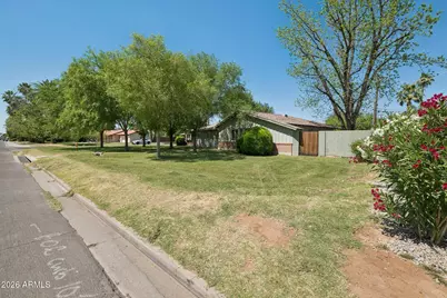 4902 E Osborn Road, Phoenix, AZ 85018 - Photo 2