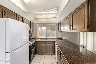 12402 N 47th Avenue, Glendale, AZ 85304 - Photo 14