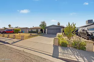 12402 N 47th Ave, Glendale, AZ 85304 - Photo 2