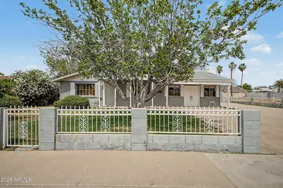 5324 W Lewis Avenue, Phoenix, AZ 85035 - Photo 2