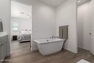 3746 E Earll Dr, Phoenix, AZ 85018 - Photo 24