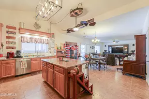 3461 N Excalibur Pl, Casa Grande, AZ 85122 - Photo 18