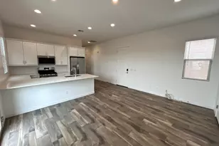 9321 W Sells Dr, Phoenix, AZ 85037 - Photo 34