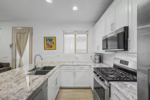 12405 W Wagon Wheel Dr, Glendale, AZ 85307 - Photo 18