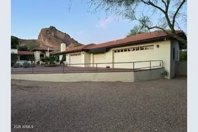 6210 N Camelback Manor Drive, Paradise Valley, AZ 85253 - Photo 2