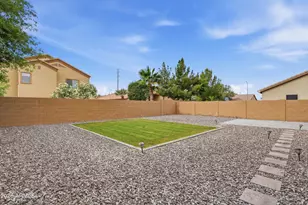2279 E Ebony Dr, Chandler, AZ 85286 - Photo 16