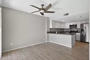 11609 S Maze Ct, Phoenix, AZ 85044 - Photo 8