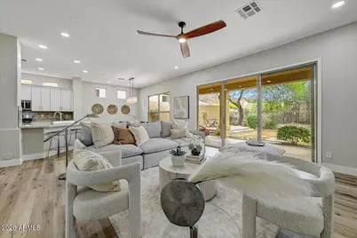 10563 E Bahia Drive, Scottsdale, AZ 85255 - Photo 12