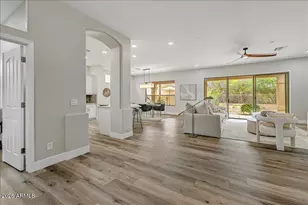 10563 E Bahia Dr, Scottsdale, AZ 85255 - Photo 4