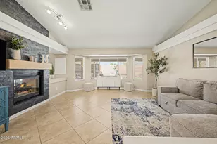 7958 W Caribbean Ln, Peoria, AZ 85381 - Photo 18