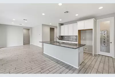 11032 W Lincoln Street, Avondale, AZ 85323 - Photo 10