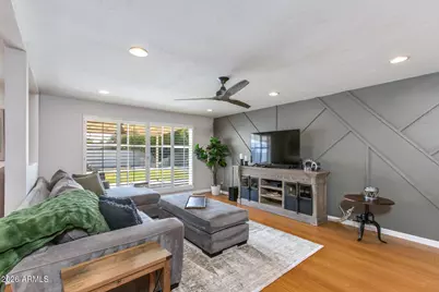 2039 N 69th Place, Scottsdale, AZ 85257 - Photo 2