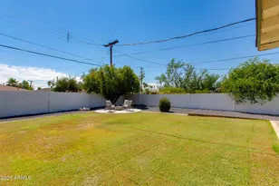 2039 N 69th Pl, Scottsdale, AZ 85257 - Photo 22