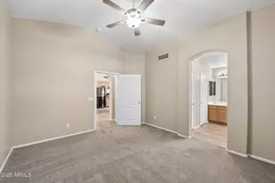 18642 N 42nd St, Phoenix, AZ 85050 - Photo 10