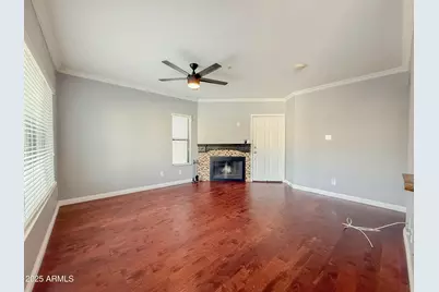 750 E Northern Avenue #Unit 2030, Phoenix, AZ 85020 - Photo 4