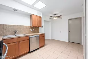 13221 N 110th Ave, Sun City, AZ 85351 - Photo 6