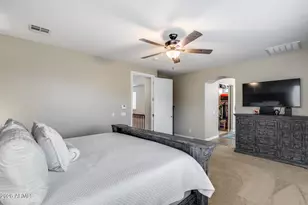 8479 W Coyote Dr, Peoria, AZ 85383 - Photo 34