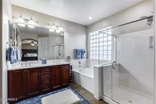 8479 W Coyote Dr, Peoria, AZ 85383 - Photo 36