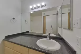 1880 E Morten Ave, Phoenix, AZ 85020 - Photo 12