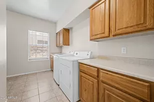 952 E Blue Spruce Ln, Gilbert, AZ 85298 - Photo 34