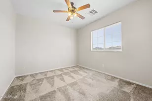 952 E Blue Spruce Ln, Gilbert, AZ 85298 - Photo 28